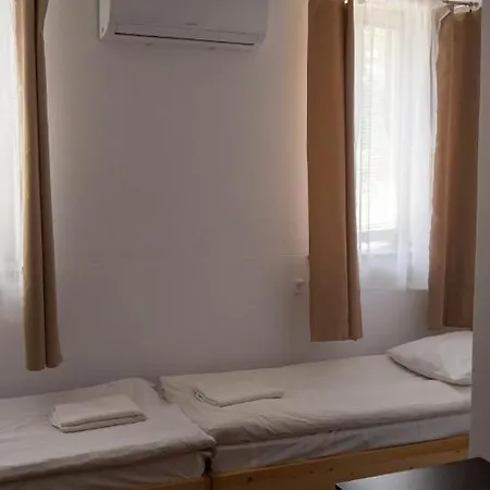 Galeria Prl Vendégház 3*